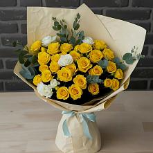 Букет цветов из:  Розы в Ясной