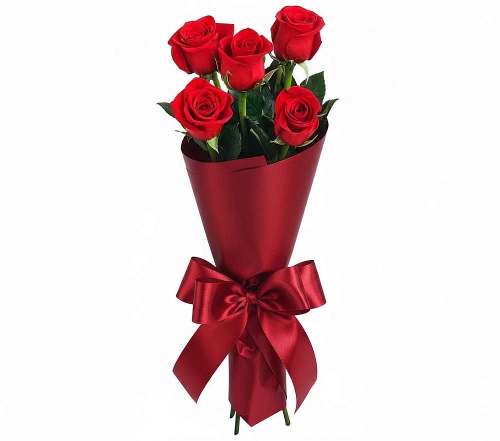 Букет 5 Красных роз Эдлесс Лав в Ясной