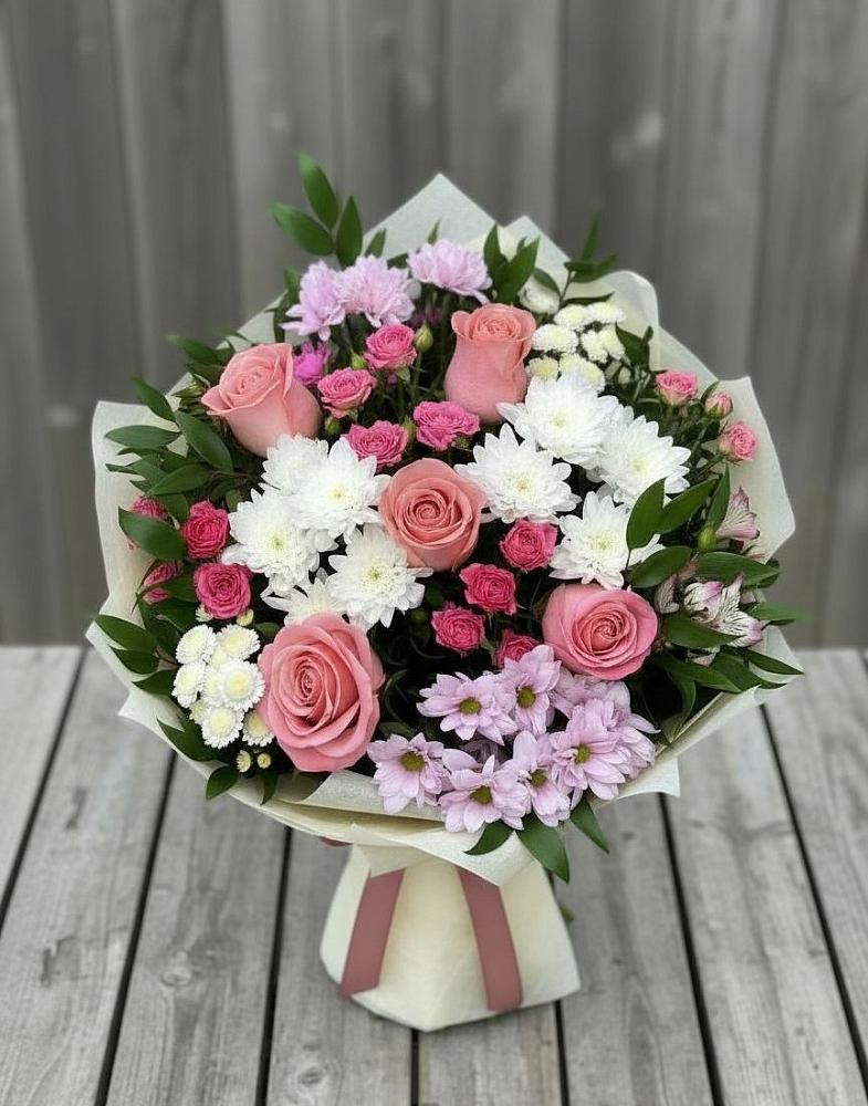 Букет цветов из: Альстромерии, Гвоздики, Розы и Хризантемы в Ясной