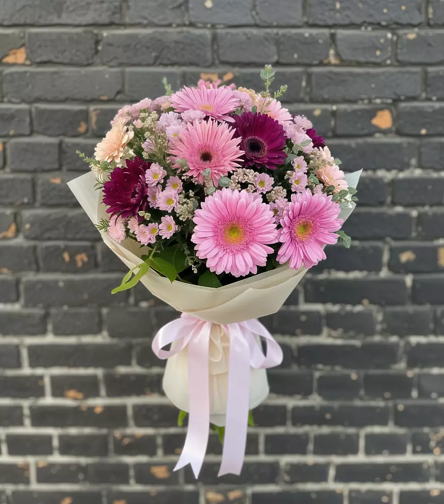 Букет цветов из: Герберы и Хризантемы в Ясной