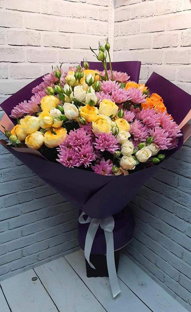 Букет цветов из: Хризантемы и Розы в Ясной