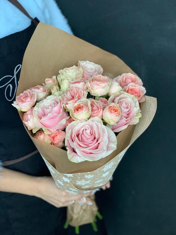 Букет цветов из: Хризантемы и Розы в Ясной