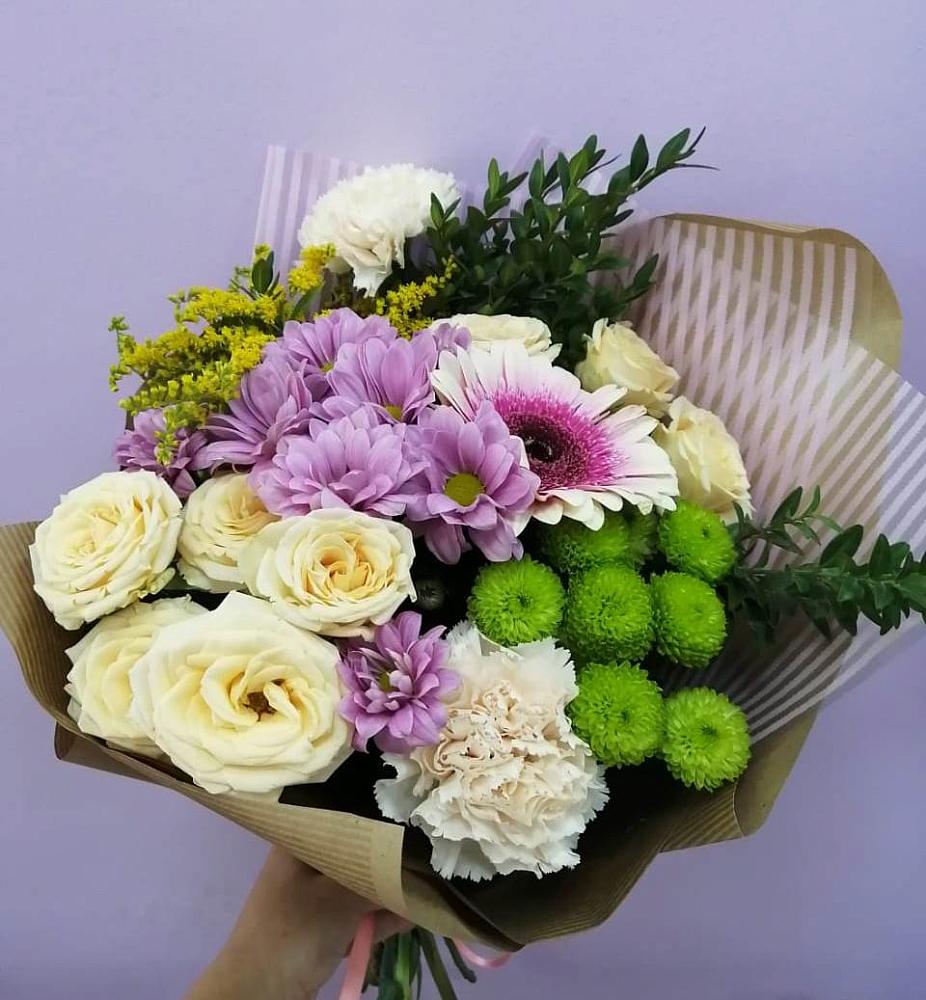 Букет цветов из: Хризантемы, Розы, Гвоздики и Герберы в Ясной