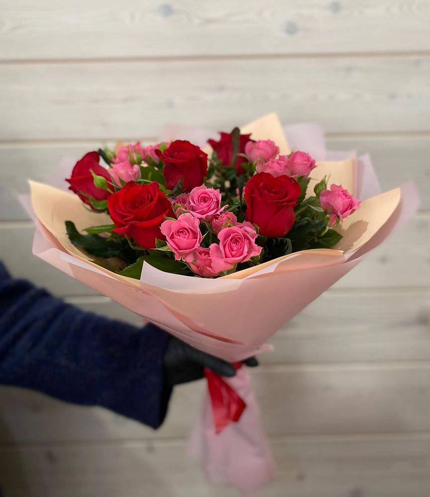 Букет цветов из: Розы в Ясной