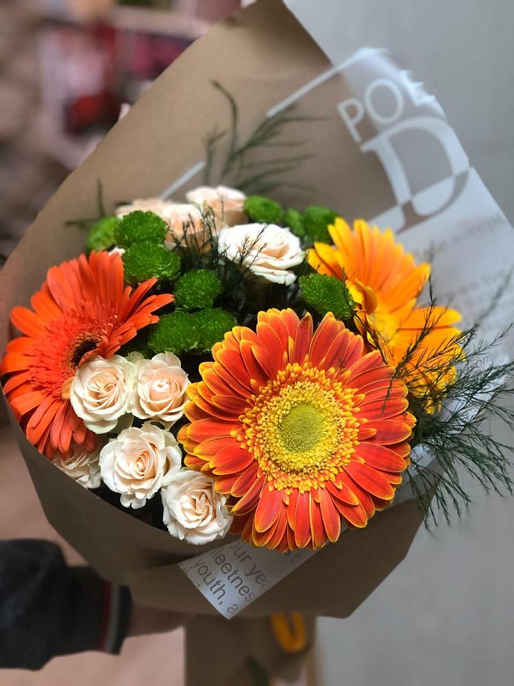 Букет цветов из: Герберы, Хризантемы и Розы в Ясной